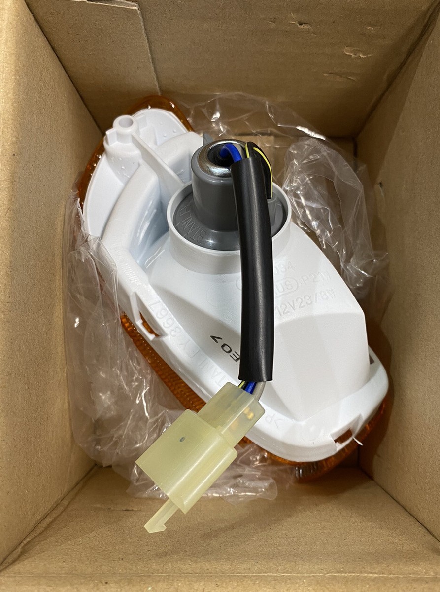 Kawasaki OEM Turn Signal NIB (23040-1246) 1993-2001 Ninja ZX