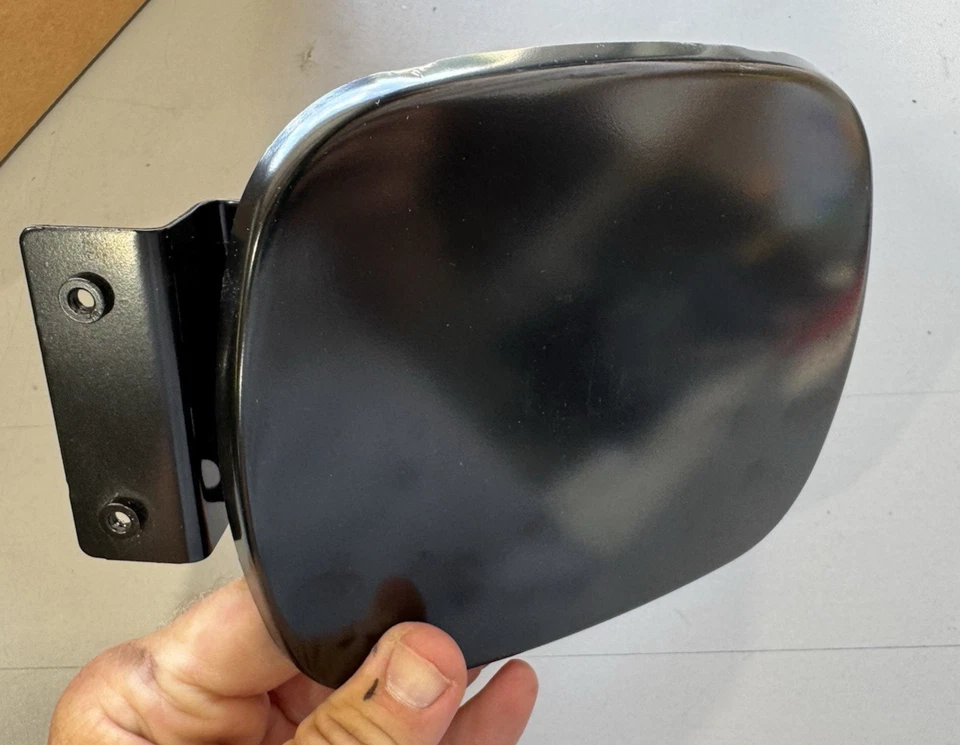 2000-2002 SATURN SC1 SC2 SL SL1 SL2 SW2 PUERTA COMBUSTIBLE TAPA GAS P/N 21111251 OEM NUEVO Foto 4 de 4