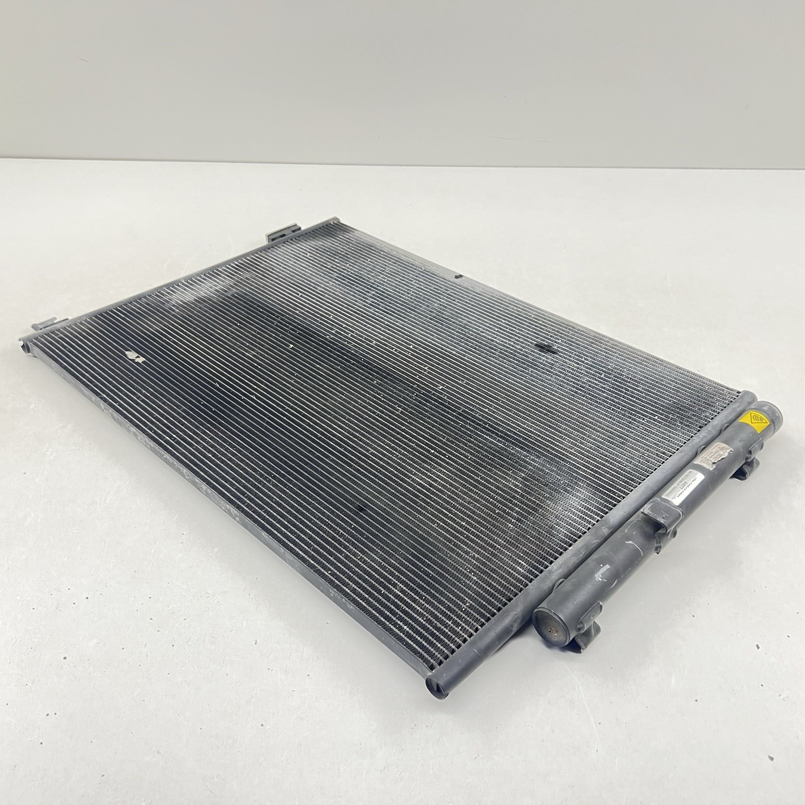 14-23 MASERATI GHIBLI QUATTROPORTE AC A/C CONDENSER 16474837 OEM