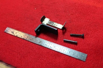 Mossberg 495, 12 ga, Used part, Angle Bar, mag spring,1 screw,1 pin,61326