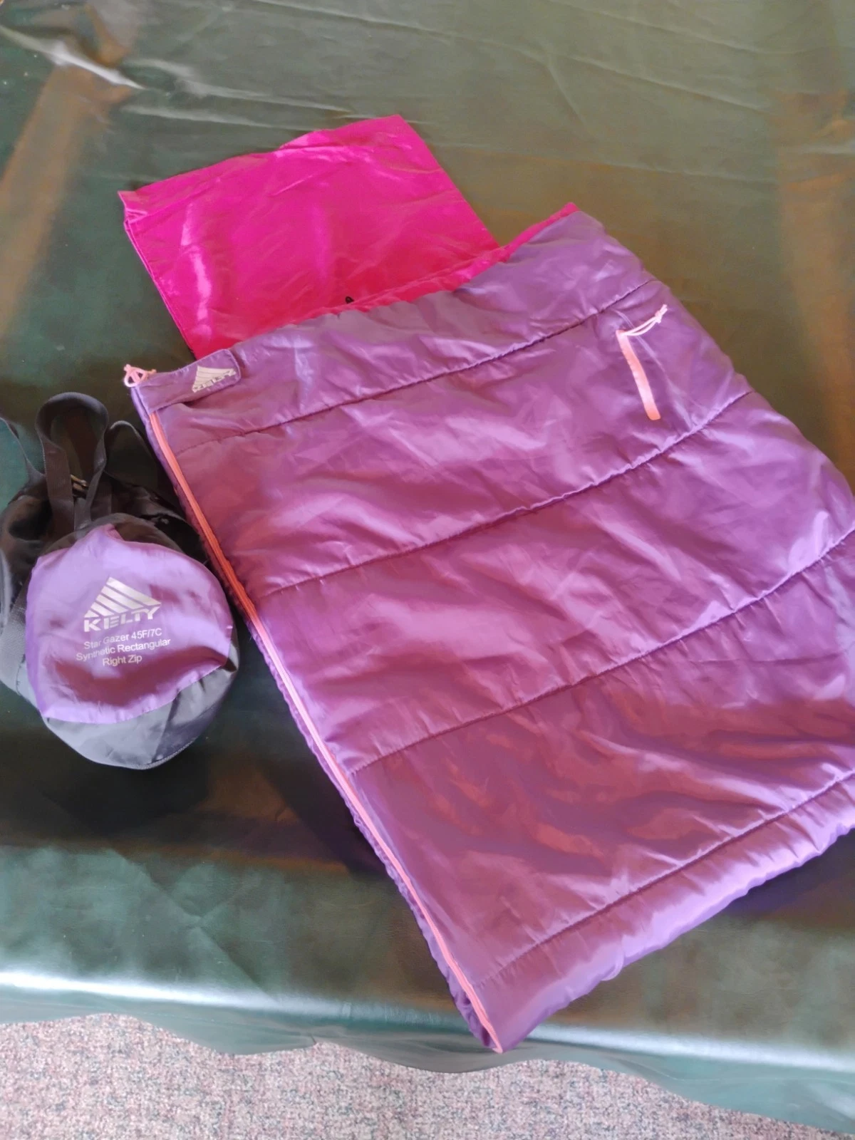 Kelty Stargazer 45 Degree Rectangular Sleeping Bag Right Zip Purple/ Pink Youth