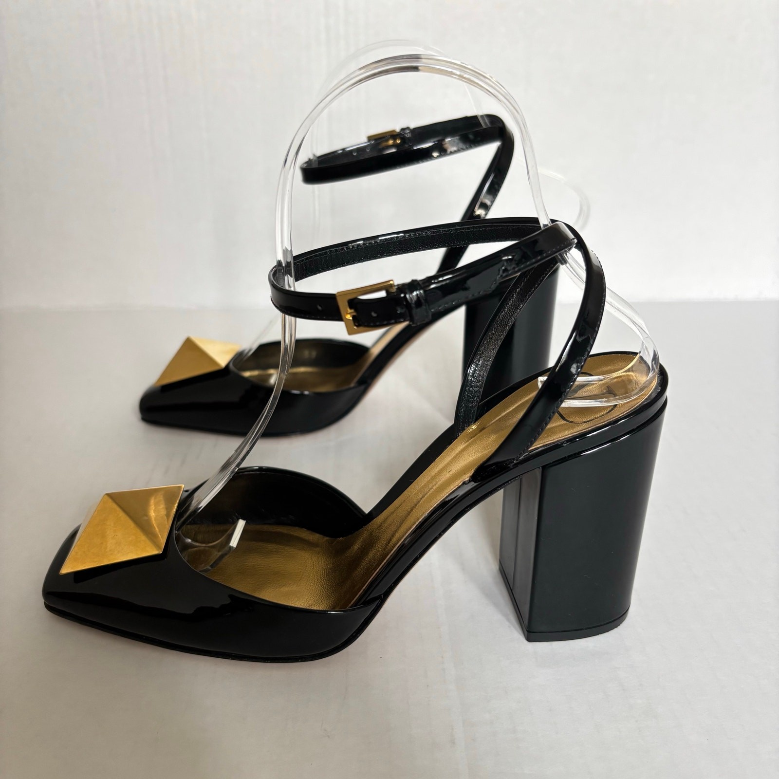 Valentino Garavani One Stud Patent Leather Block Heel Pumps Black Size EU 37 thumbnail 4