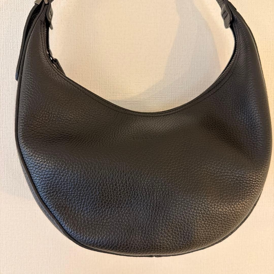 Longchamp Le Rozo Essential Hobo Bag M Pebbled Leather Black Toggle Closure Auth image 4