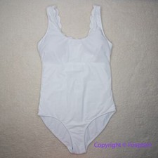 New Vineyard Vines Textured Scallop One Piece Swim White Cap, size S