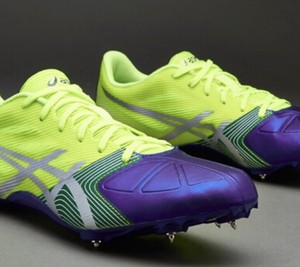 asics hyper sprint spikes