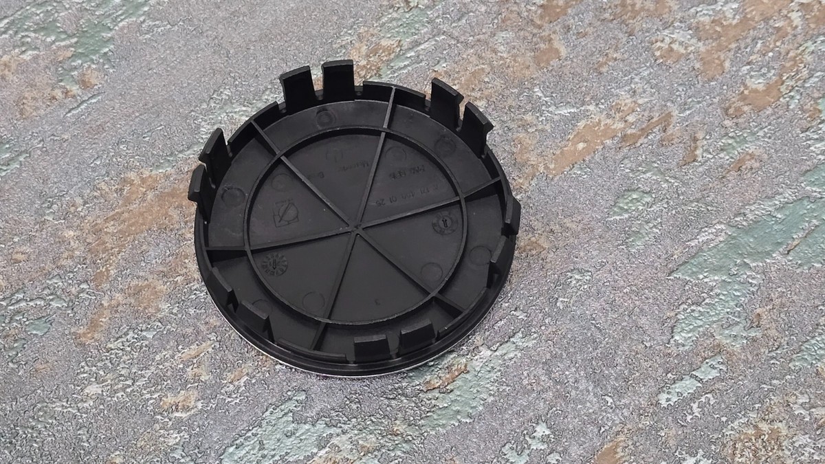 Mercedes-Benz Nabendeckel Stern Lorbeerkranz, Grau, Satz 4 Stk 