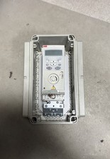 ABB ACS150 Frequenzumrichter 2.2kW 400V ACS150-03E-05A6-4 im Hensel MI Gehäuse