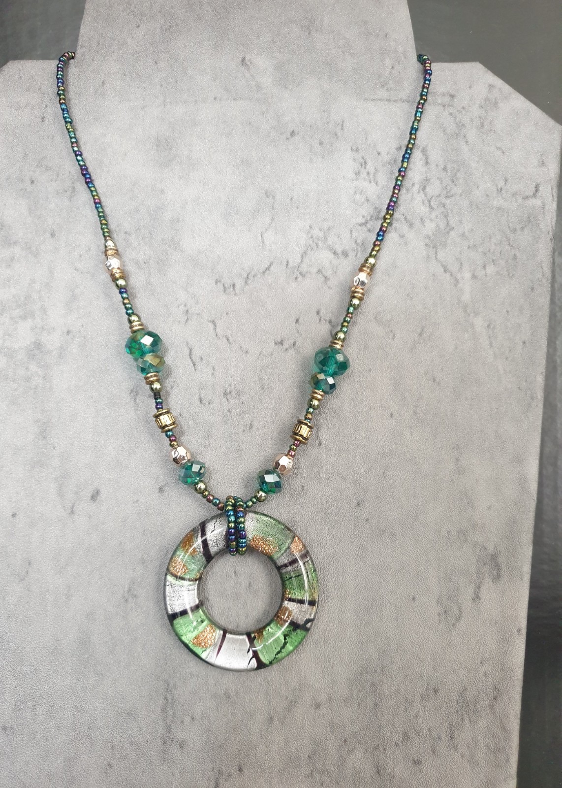 Art Glass Beaded Necklace Brand New