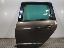 Porte arrière et accessoires Renault SCENIC