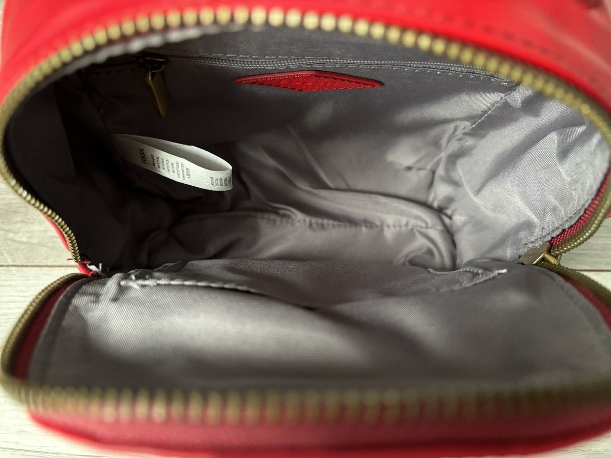Fossil Felicity Red Geometric Mini Backpack in Red, Black & Creamy Pink Mochilas Crocs? Su diseño es espectacular ? Son realmente  main image 2
