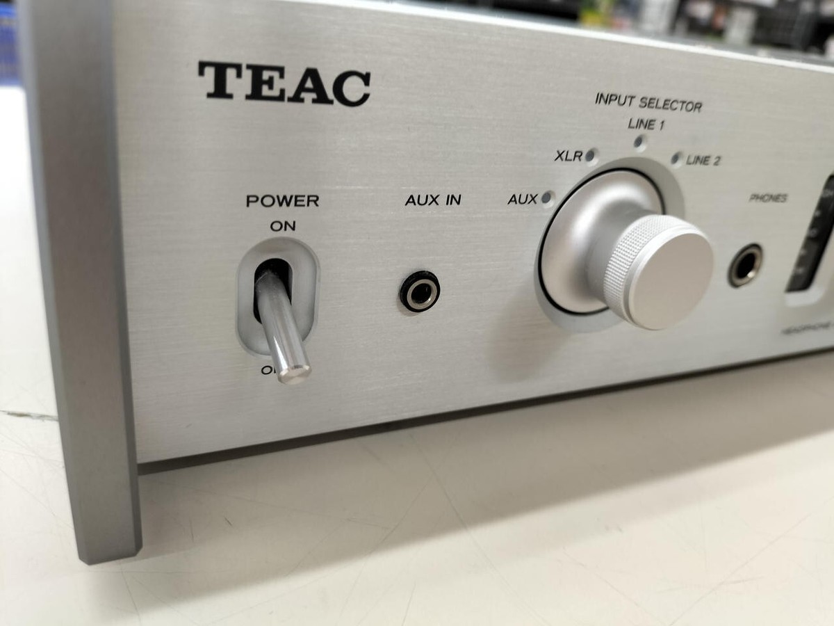 TEAC ティアック HA-501 シルバー TEAC ティアック HA-501 シルバー TEAC HA-501-S [シルバー]投稿画像