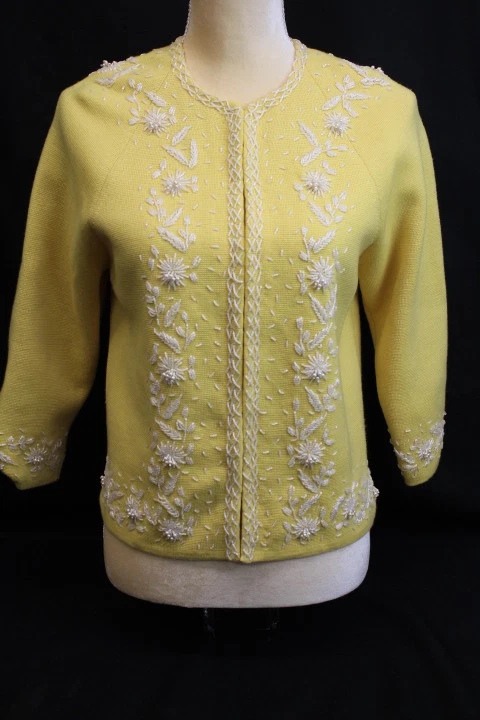 Vintage MINGEA CHICAGO Canary Yellow Skirt Suit, White Beaded Decor, S (138) - Image 2 of 4