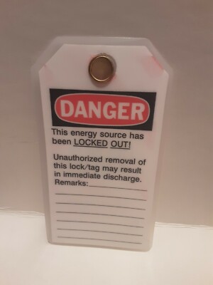 Pack of 25 HEAVY DUTY Brady Laminated Danger Do Not Operate