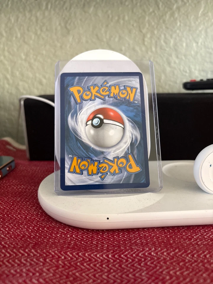 Necrozma V (Full Art) 149/163 Swsh05: Battle Styles Holo - Image 2 of 2