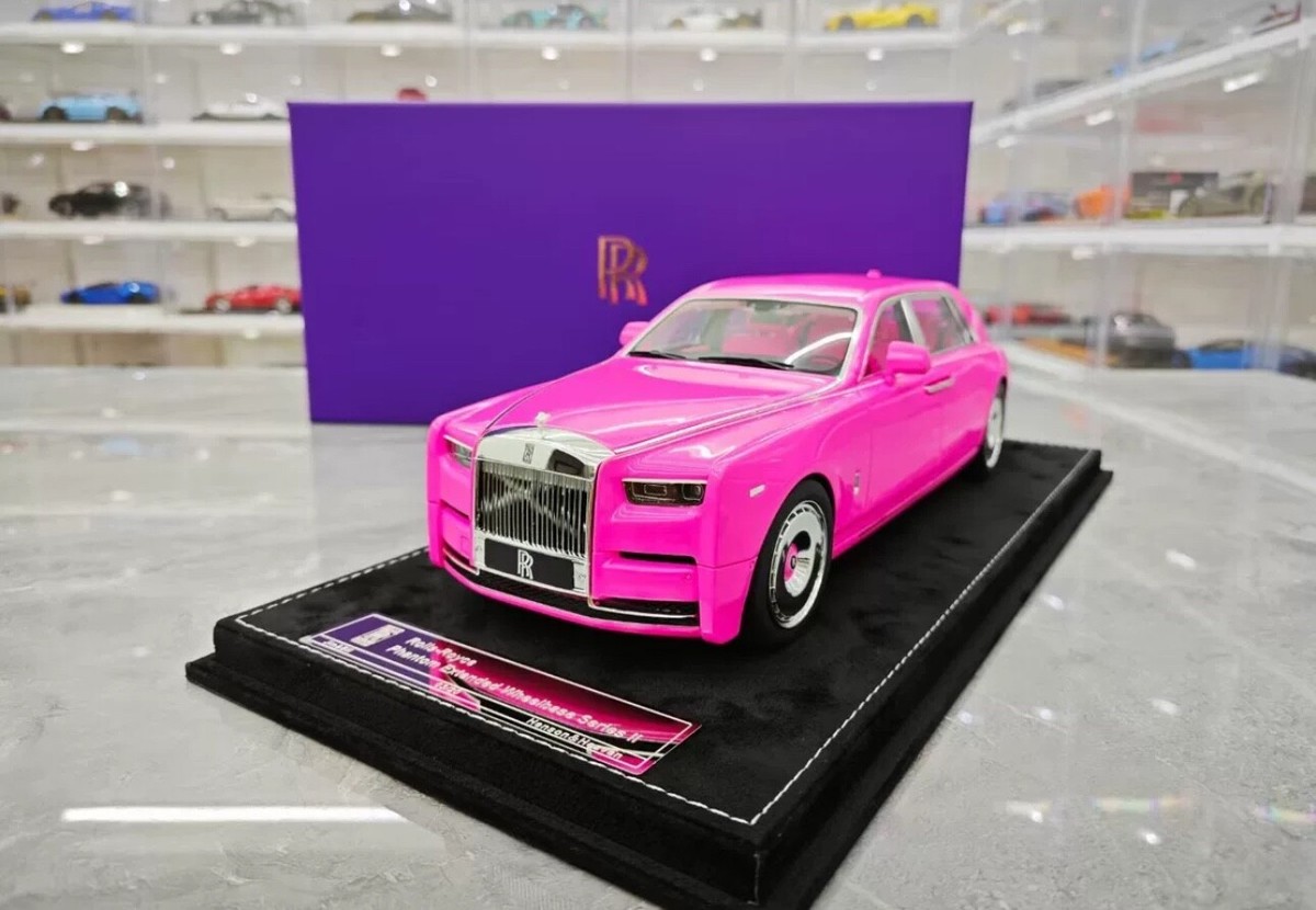 Rolls-Royce Phantom Extended Wheelbase (Pink) [Henson&Heaven] 1/18