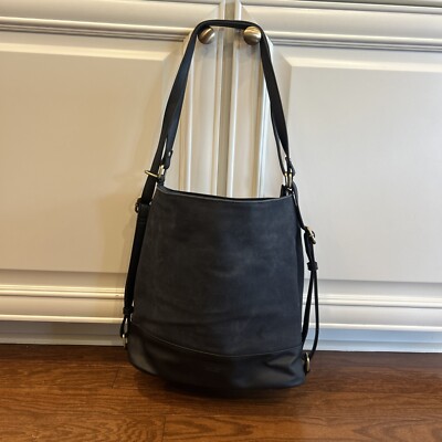 Seven Days lifestyle and dreams Navy Vegan handbag/shoulder bar  zipper/backpack