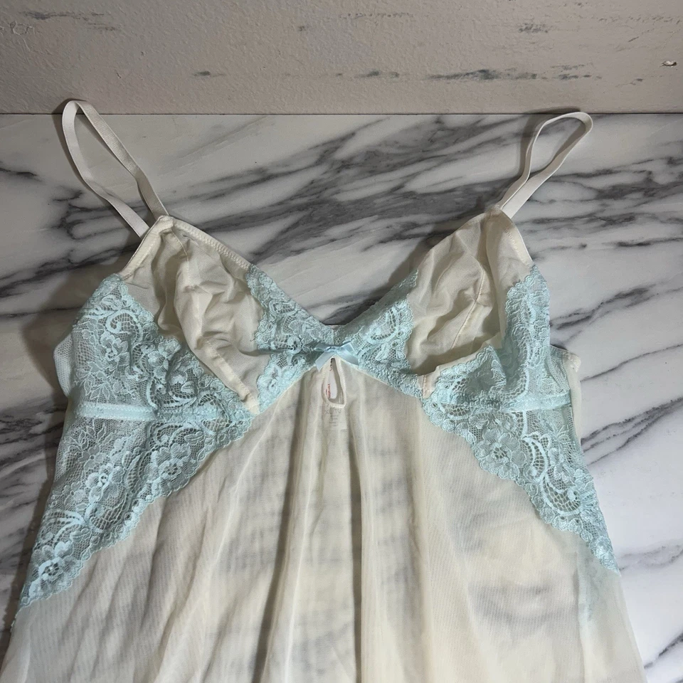 Mini Vestido de Encaje Gilligan & O’Malley Blanco Azul Lencería Transparente Talla XL Babydoll Foto 2 de 4