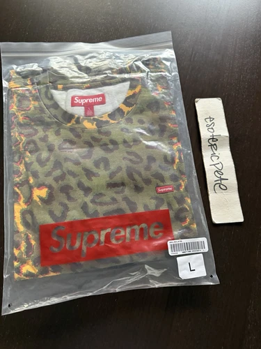 NEUF GRANDE BOÎTE SUPRÊME LOGO L/S TEE SHIRT GUÉPARD FW 2024