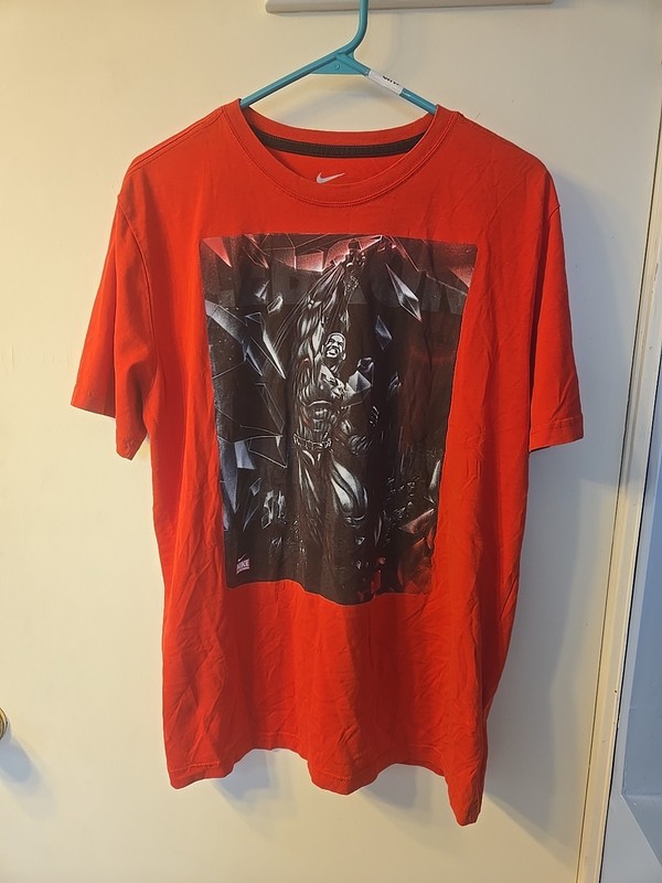 Nike Basket LeBron James Super Hero Comic Strip Shirt Size Large