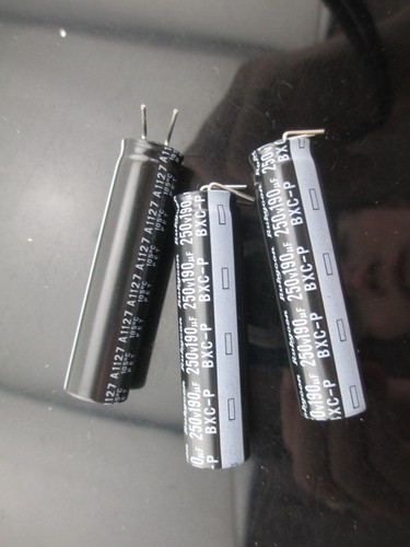3pcs RUBYCON BXC-P 250V 190UF long life electrolytic Capacitor 105℃ 12.5X50mm - Picture 1 of 1