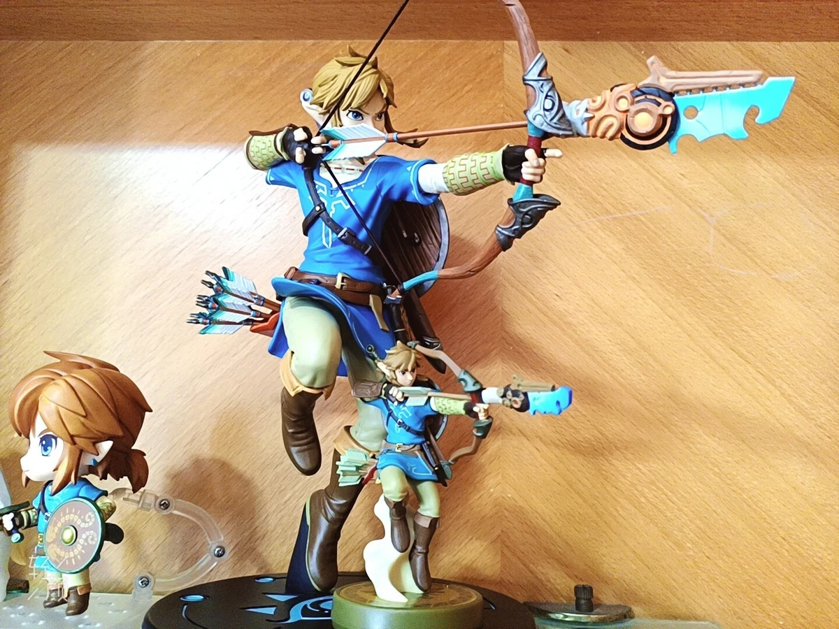 The Legend of Zelda Breath of the Wild Zelda Link Action Figure