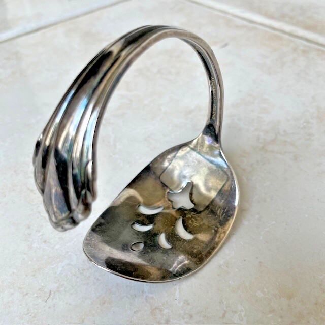 Vintage Oneida Community Serving Flatware Cuff Br… - image 3