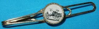 FABULOUS STRATTON GENTLEMANS TIE CLASP / CLIP GLASS CENTRE ANTIQUE CAR