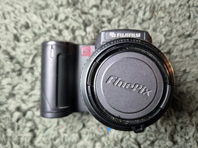 Fujifilm FinePix 6900 Zoom 3.1MP Digital Camera - Black for sale