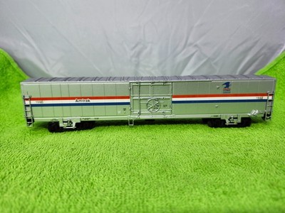 WALTHERS HO Scale 60' AMTRAK EXPRESS BOX CAR Phase 3 #1550 US Mail