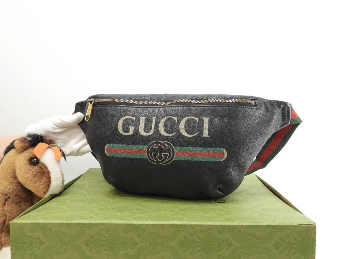 Gucci Sac à Bandoulière en Cuir Noir GG Logo Imprimé Sac à Bandoulière Taille Pochette pour Homme