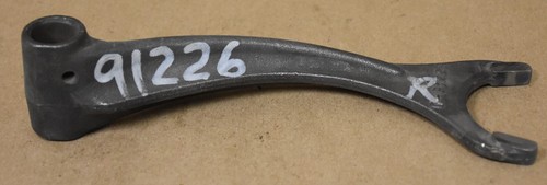 91226 REVERSE SHIFT FORK, NEW PROCESS 540 TRANSMISSION ***NEW*** - Picture 4 of 4