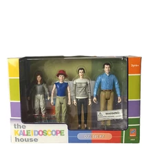 Bozart Kaleidoscope Family Doll Set #1 #30029 Dolls House Figures 1:12 New
