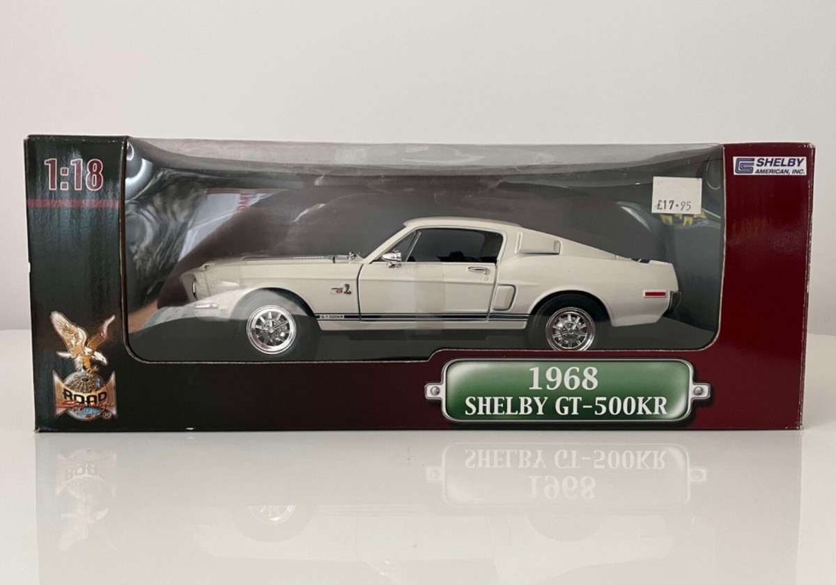 1⁄18 1968 Ford Shelby Mustang ROAD SIGNATURE 1/18 フォード