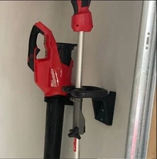Milwaukee M18 Trimmer & Leaf Blower Wall Mounts