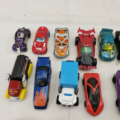 Hot Wheels 1:18 ティールクラシックカー 本日限定値下げ早い者勝ち Hot Wheels 1:18 ティールクラシックカー 本日限定値下げ早い者