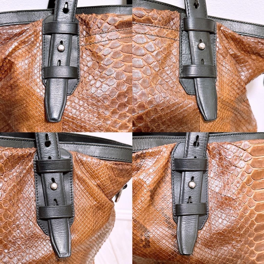 Coach Python Tote Bag Limited Good Condition, Lea… - image 4