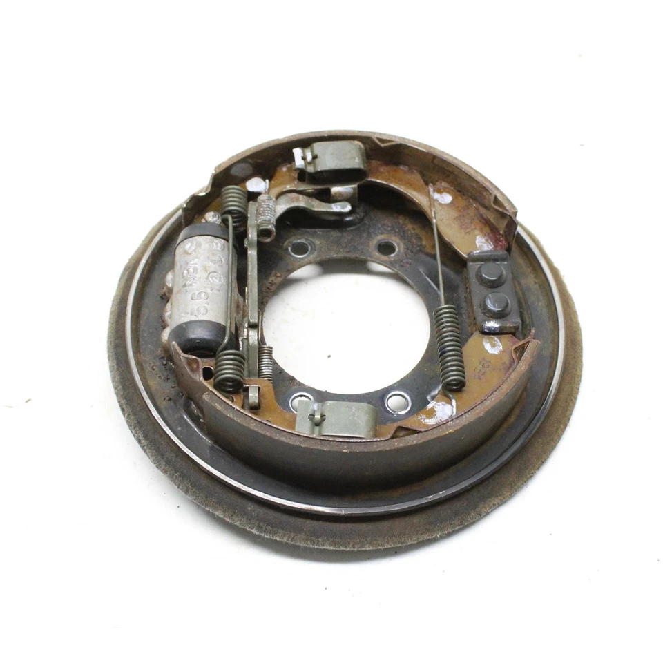 Suzuki Quadrunner 250 1988 placa de respaldo de tambor de freno delantero derecho 54510-19B20 Foto 3 de 4