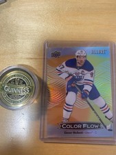2024-25 Upper Deck Allure Connor McDavid Colorful Flow Orange-Yellow
