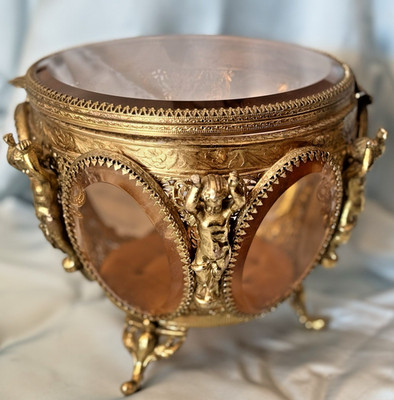 Vintage Ormolu Filigree Jewelry Casket Vanity Box Amber Beveled Glass Footed