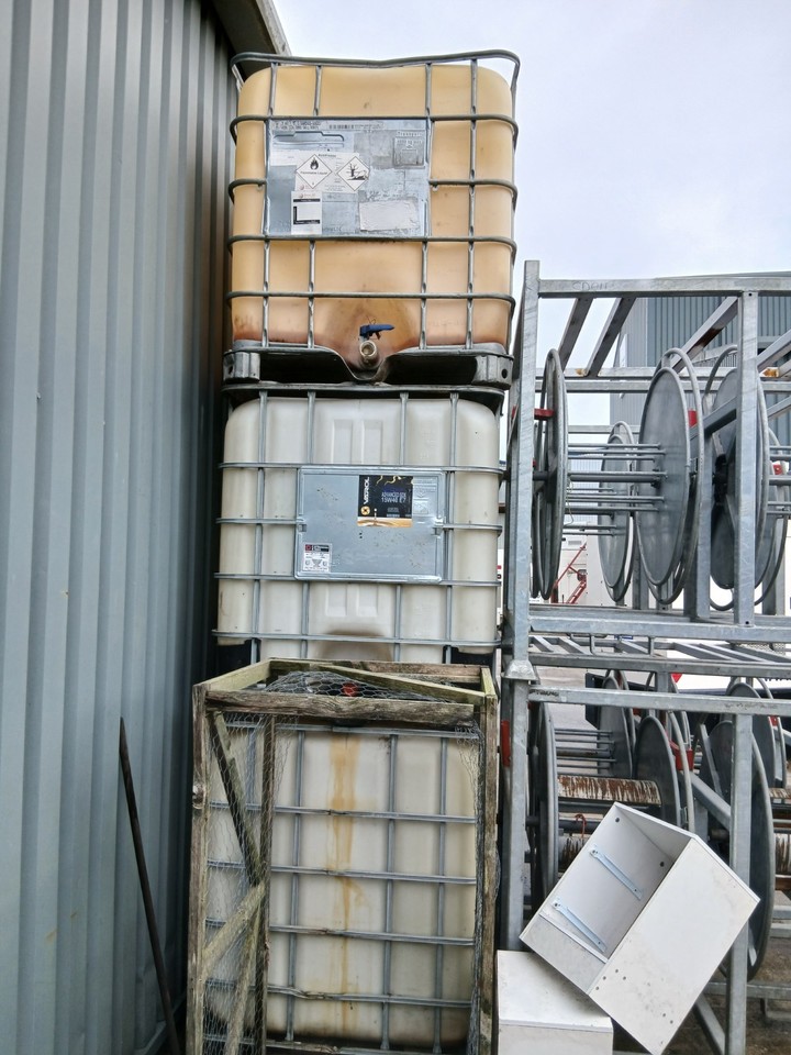 1000L IBC Tank Container Storage Steel Cage Used – Multiple Available ...
