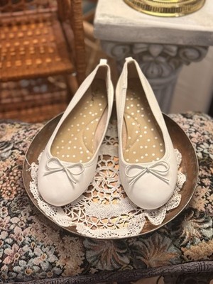 Cat & Jack Girls White Bow Ballet Flats Size 3 Casual Spring Summer Round Toe