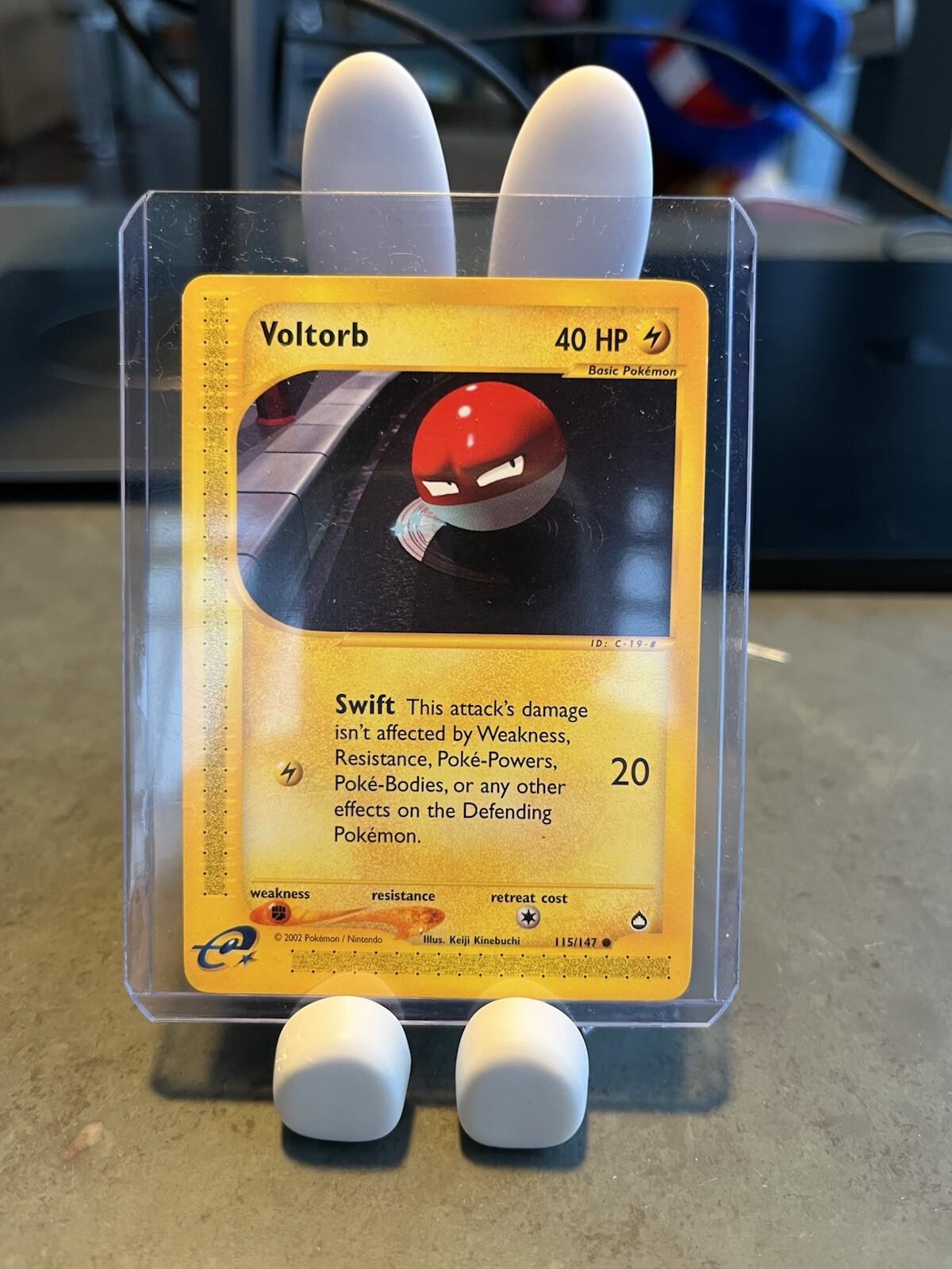 Voltorb | 115/147 | Aquapolis 2002 | Good Condition | Regular | Pokemon Card
