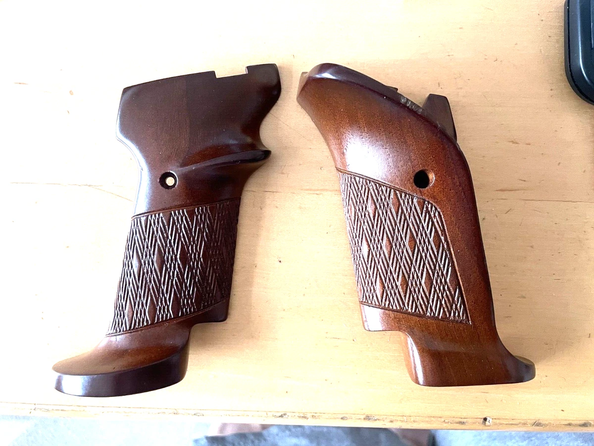 Target Grips For S&w 686