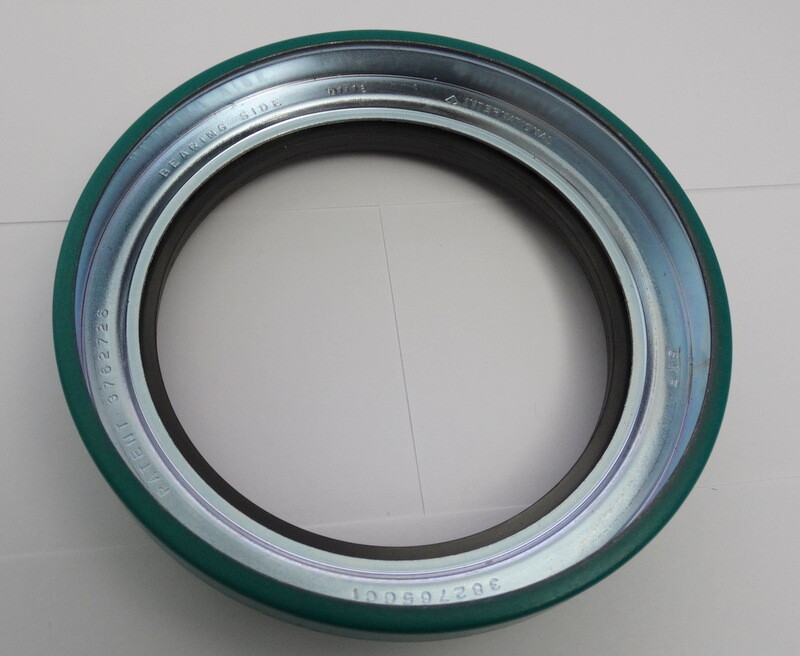 NEW SKF SEAL, CR556179 3827656C1 | eBay 