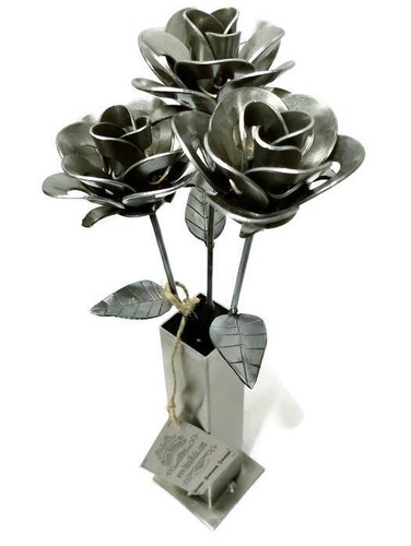 3 Welded Metal Roses and Vase, Three Metal Forever Roses with Vase! - Picture 1 of 1