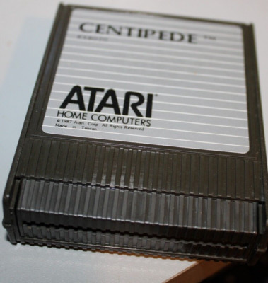 CENTIPEDE for  Atari XL/XE 600 800 (ATARI 1982) (Modul) working cond RX8020