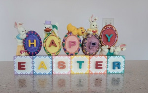 Happy Easter Blocks Set Shelf Table Decoration Wood and Ceramic