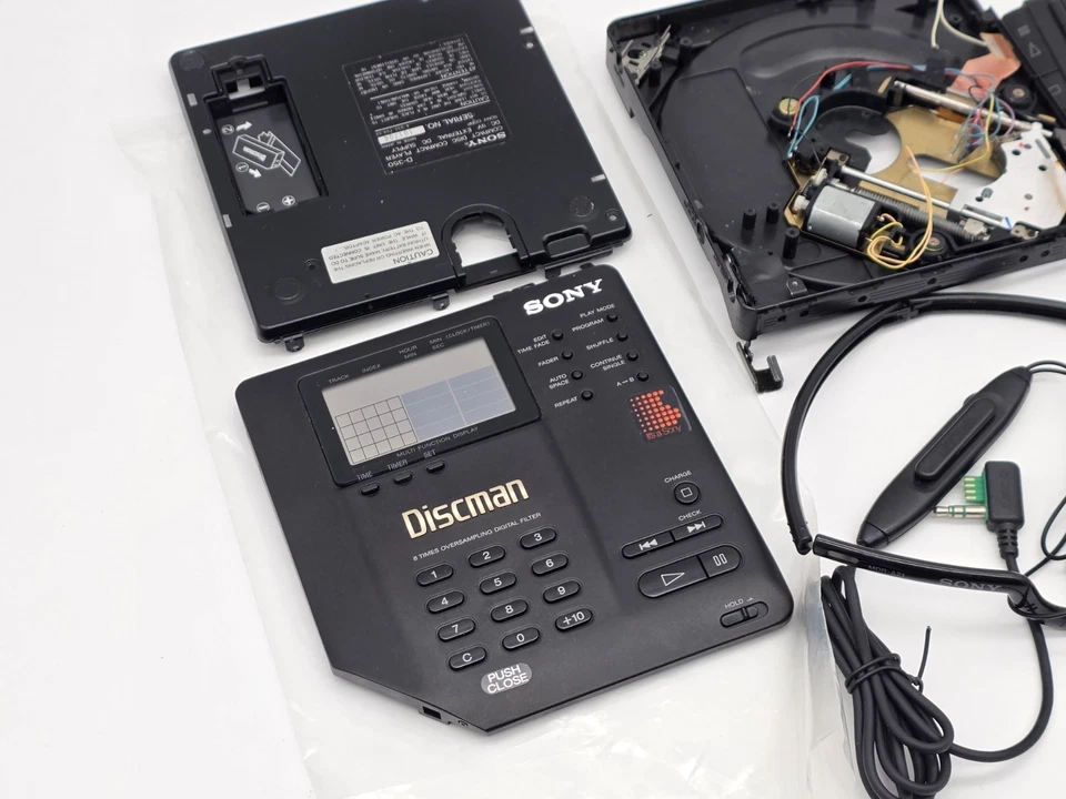 Sony Discman D-350 Ersatzteilspender / Defekt / Vintage CD Player K1 - Bild 1 von 4