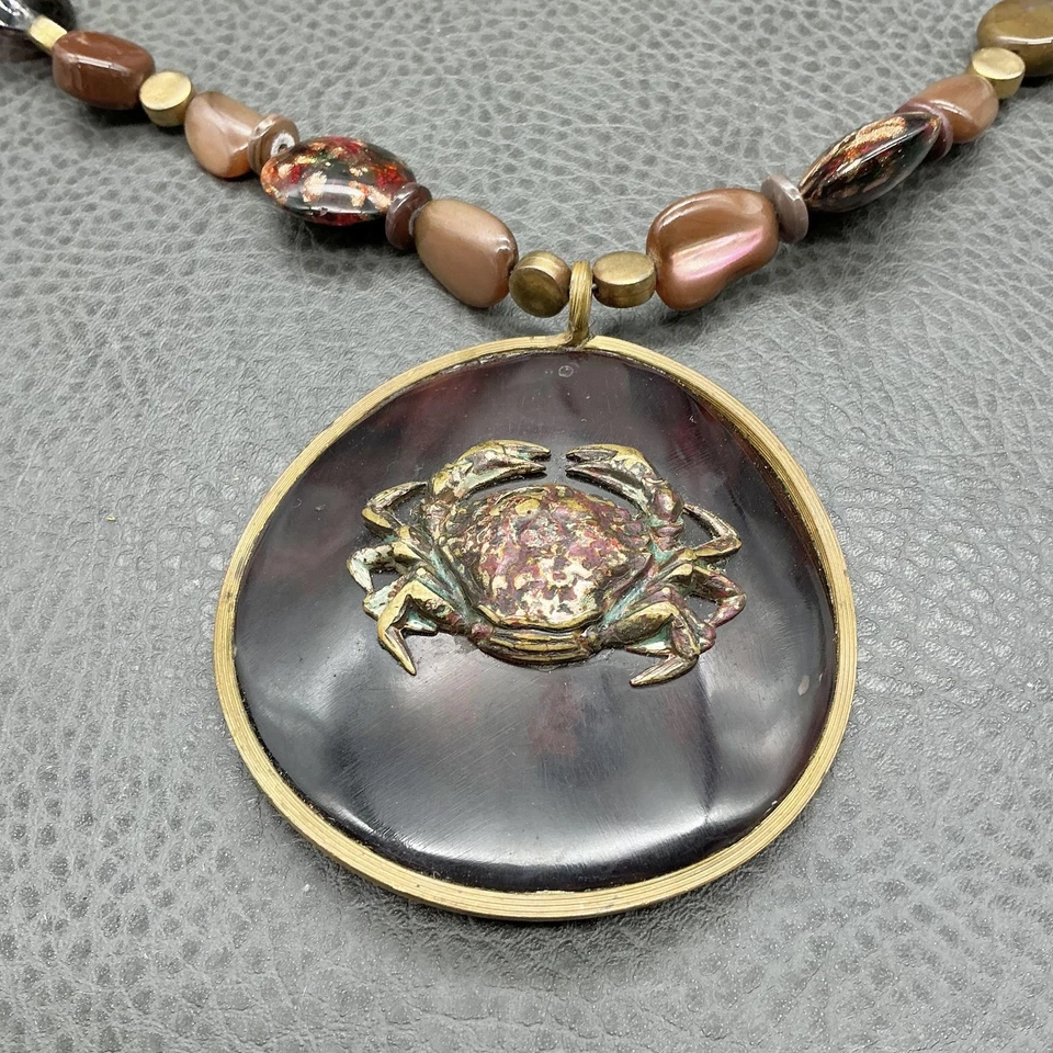 Vintage Artisan Crab Pendant Necklace Mixed Stone Glass Beads Bronze Signed 21 - Image 4 of 4