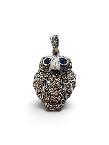 Sterling Silver .925 owl-shaped pendant
